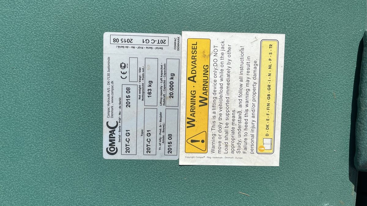 Piattaforme elevatrici & Crick: Compac Lkw Heber 20T-CG1 – Nuovo (secondo la descrizione) da SEUZACH venduto da Rossi5 3