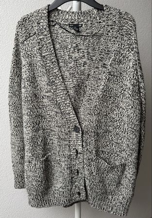 H&M Strickjacke, Gr. L, schwarz/weiss, kuschelig warm