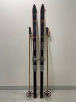 Ski (15 F), Deko Ski aus Eschenholz mit Stöcken