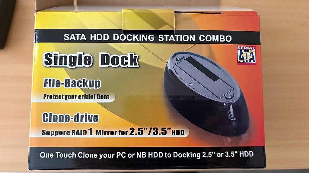 Docking station: SATA HD Docking station combo – D'occasion à Vionnaz par isozjames