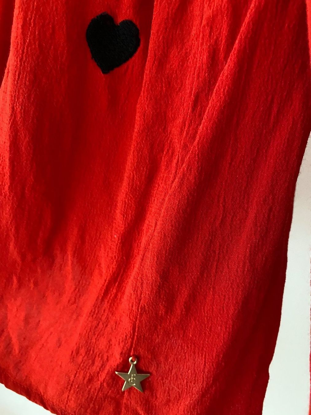 Camicette: Rote Bluse mit Herzen von Fabienne Chapot Gr. S – Usato da Sissach venduto da Vanessa_Atalanta 2