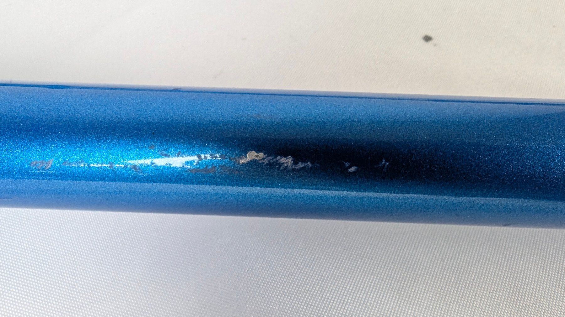 Pezzi di ricambio: Fahrrad-Rahmen mit blauer Gabel – Usato da Wettingen venduto da Wendemarket 3