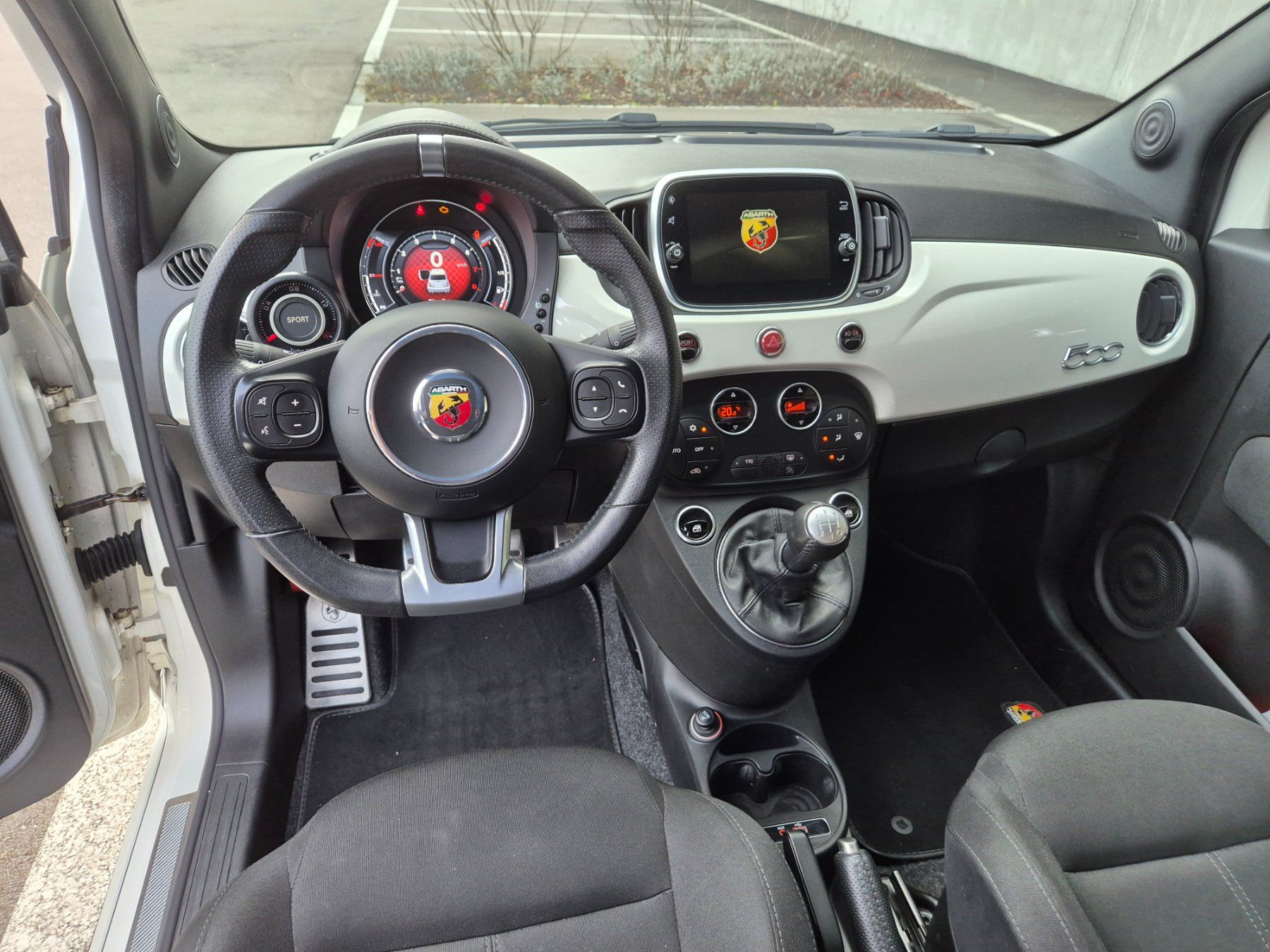 Fiat Autos: FIAT 595 Abarth 1.4 16V Turbo 146 PS – Gebraucht aus Abtwil SG von BRPAGO 8