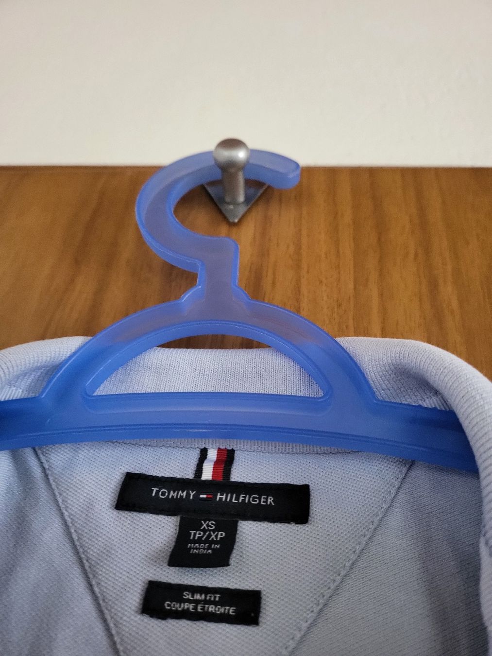 Tommy Hilfiger Polo-Shirts: Polo Tommy Hilfiger XS, bleu clair – Gebraucht aus Niedergösgen von Eva2410 4