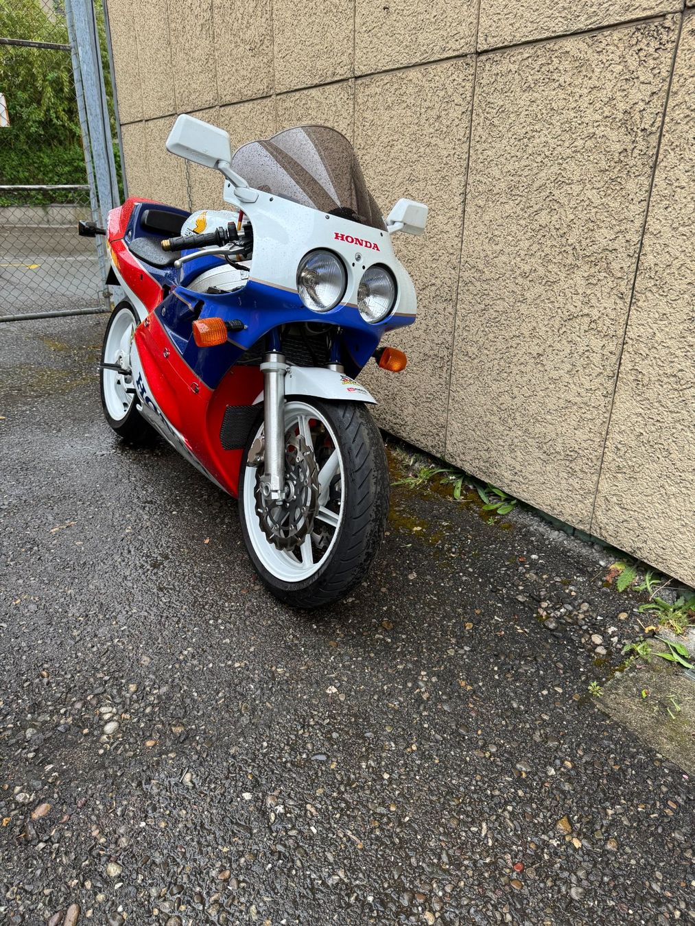 Honda Strada: HONDA VFR750R (RC30) – Usato da Winterthur venduto da hepebi 4