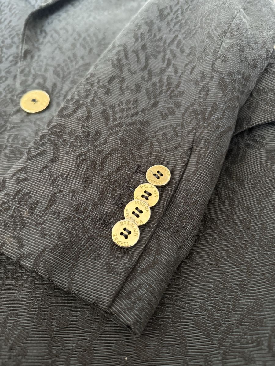 Balmain Vestes: Blazer Pierre Balmain élégante noire (Taille-36) – Neuf (Voir description) à Genève par rom_8nwv 5