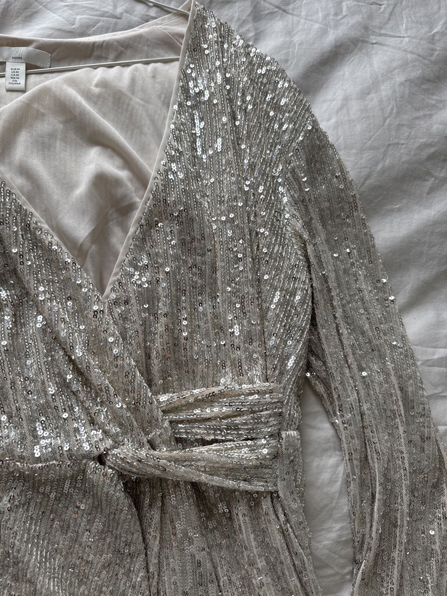H&M Vestiti: Sparkling Light Gold Mama Dress – Usato da Horgen venduto da mar_yy7g 2