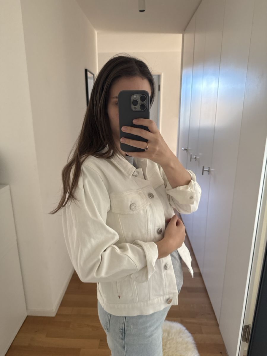 Jacken: Jeansjacke Weiss Gr. 36 – Neu (gemäss Beschreibung) aus Uster von CharlotteVN 1