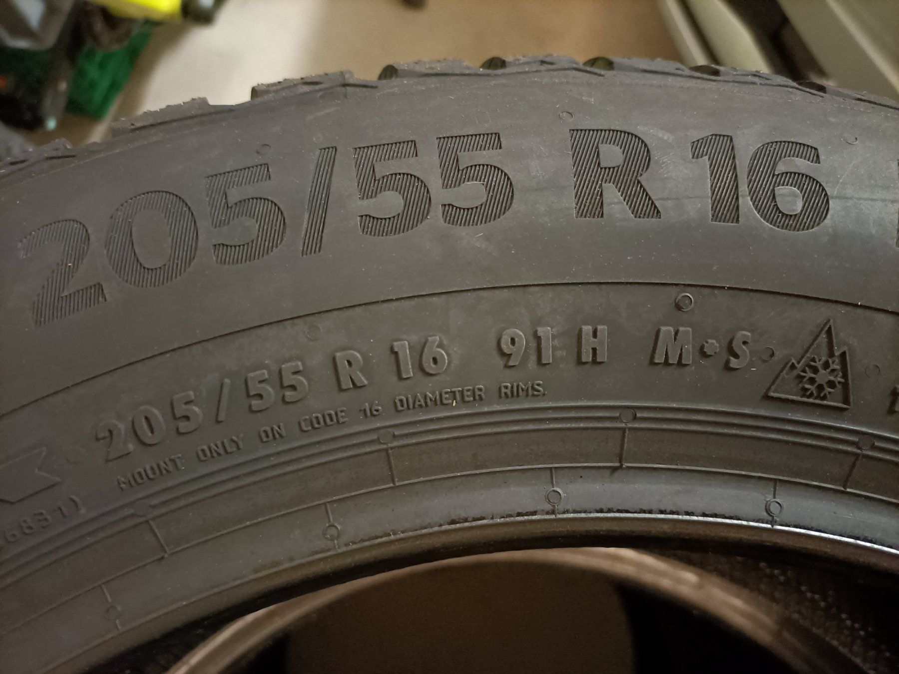 Continental Pneus & Kompletträder: WInterpneu Continental TS870 – Gebraucht aus Waldkirch von bru_yd99 1