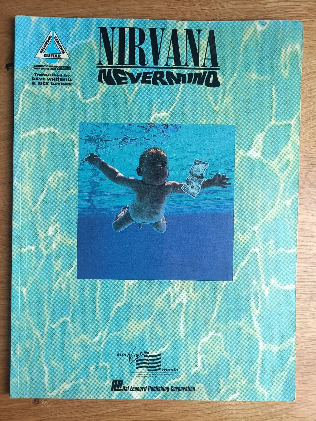 Libri: Nirvana Nevermind Gitarren Notenbuch gute Zustand – Usato da Sargans venduto da Polifemo58