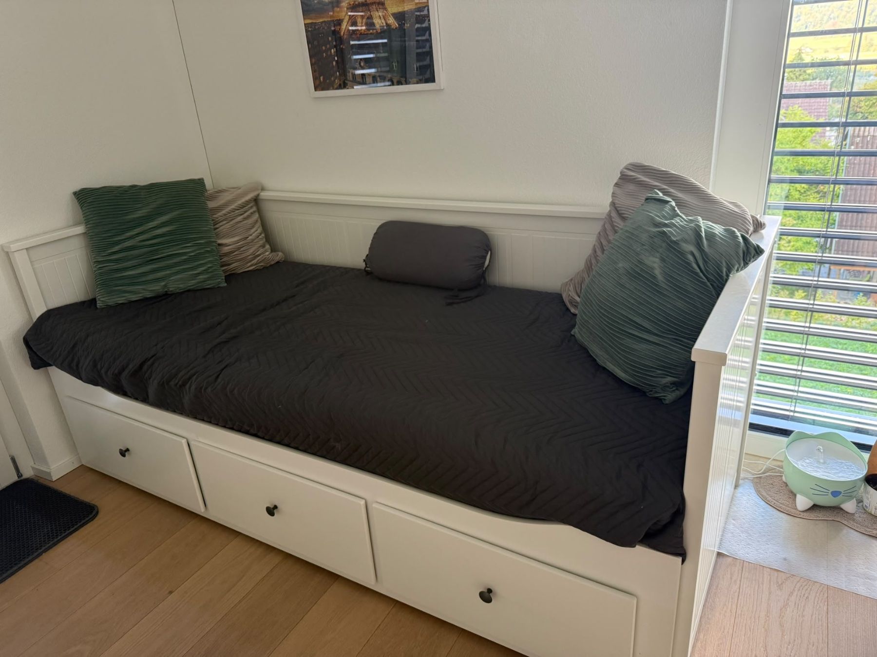Ikea Sofas: Sofa - Doppelbett - Hemnes (IKEA) – D'occasion à Root par pat_2tls