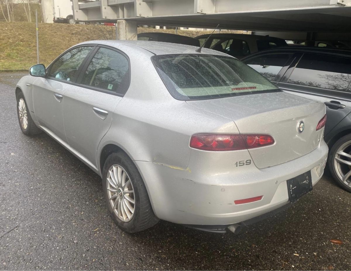 Alfa Romeo Autos: Alfa Romeo 1.9 JTD – Gebraucht aus Endingen von hud_5fvp 2