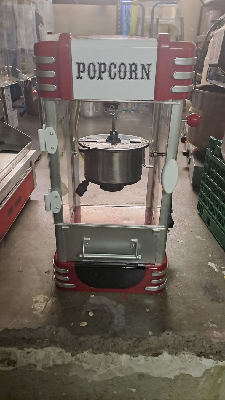 Appareils de cuisine: Popcornmaschine Elego - Retrodesign – D'occasion à Basel par rufdy