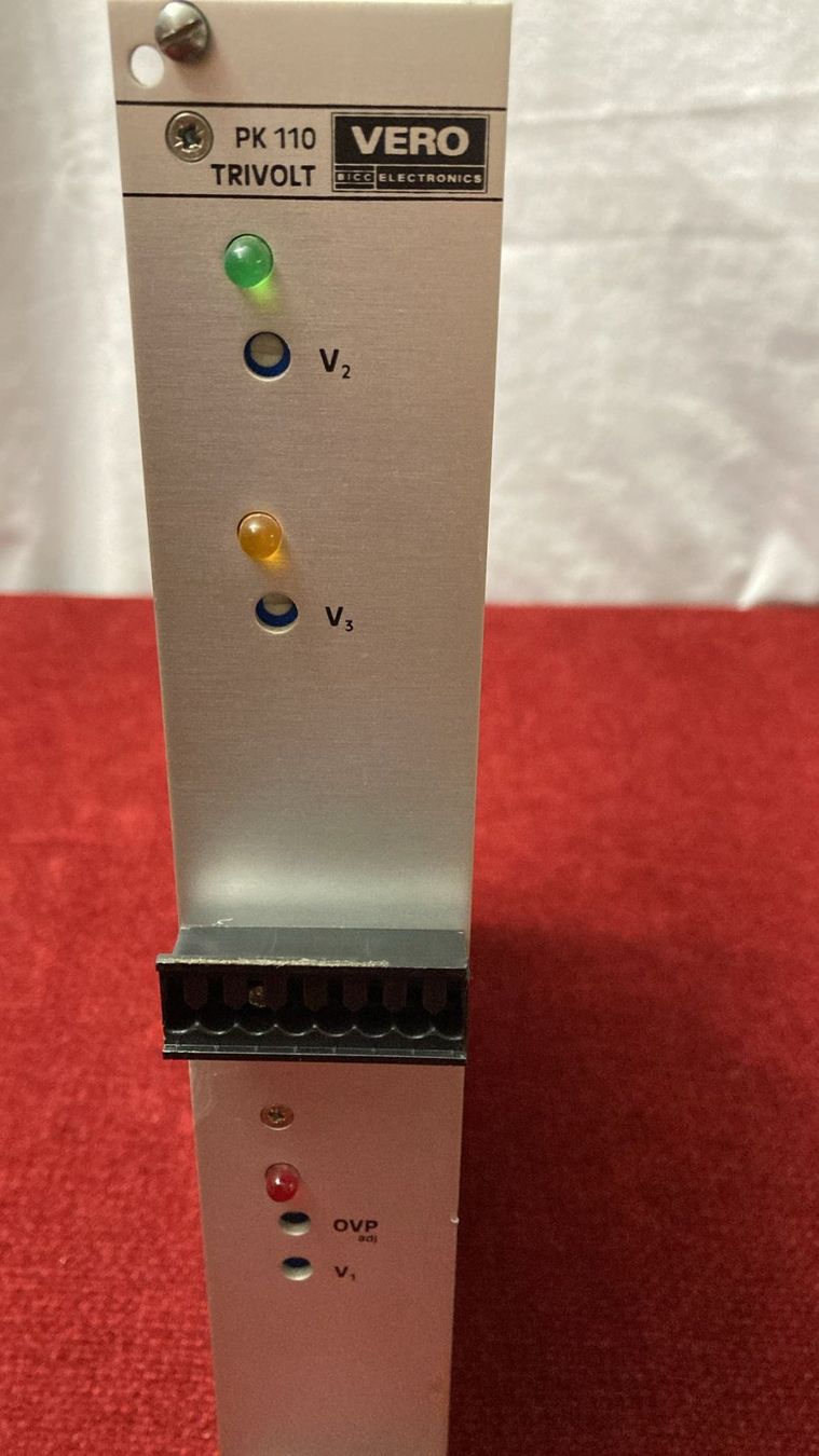 Componenti elettronici: VERO Schaltnetzteil TRIVOLT PK 110. – Usato da Dietikon venduto da Rima57 1
