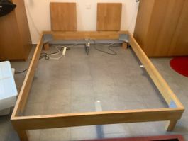 Bettgestell 160x200 cm aus Buche Massivholz - Top Zustand