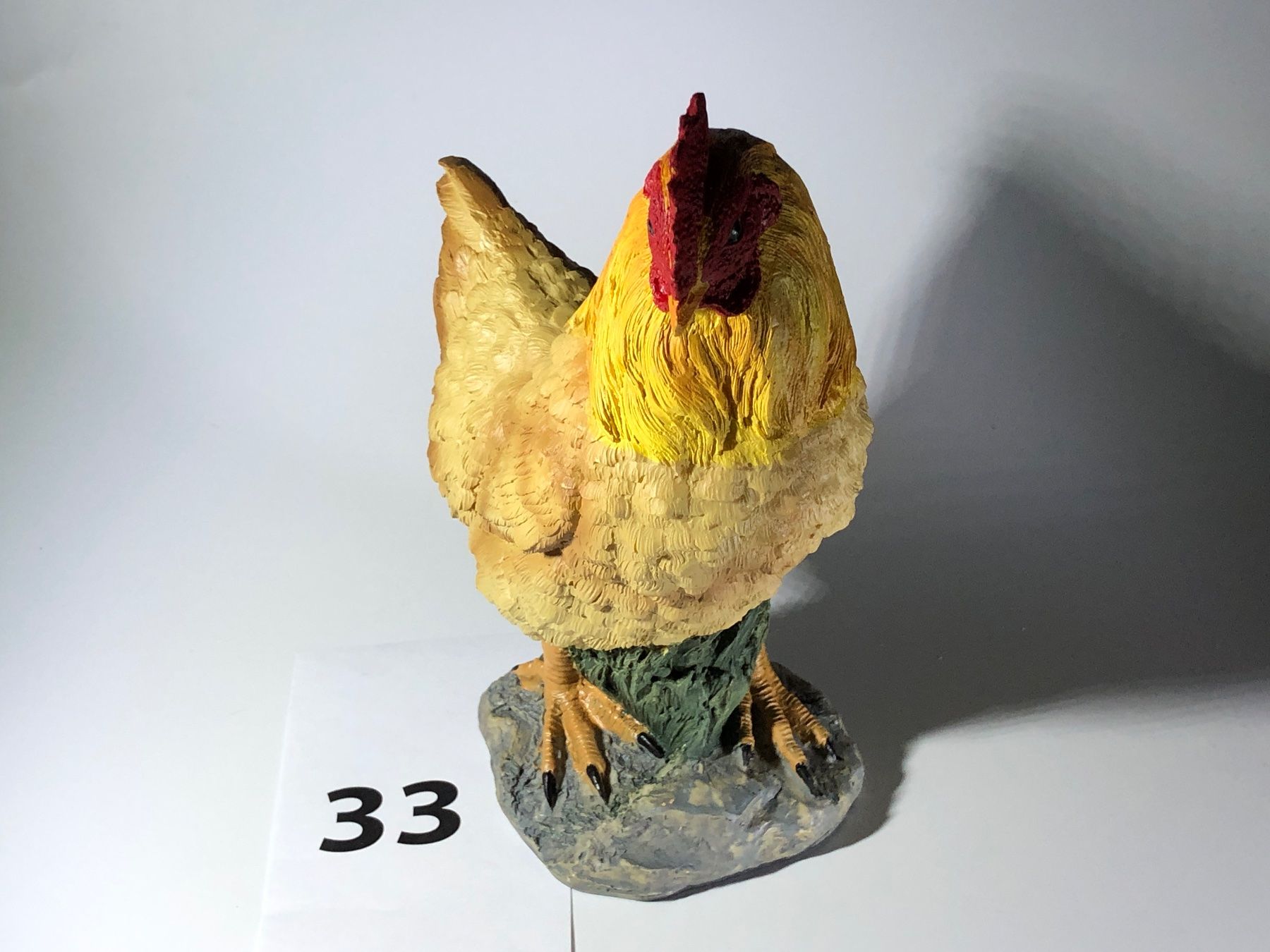 Statuette: Huhn / Polyresin - ca. 23 cm hoch / Nr33 – Nuovo (secondo la descrizione) da Bergdietikon venduto da Garak 6