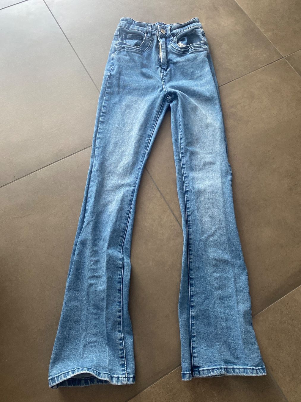 Shein Jeans: Shein jeans taille XS – Nuovo (secondo la descrizione) da Delémont venduto da Ma_LoU.01