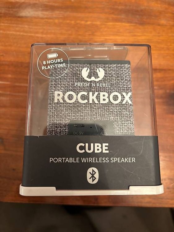 Musikbox (Neu und originalverpackt) in Erlinsbach SO für CHF 15 – mit ...