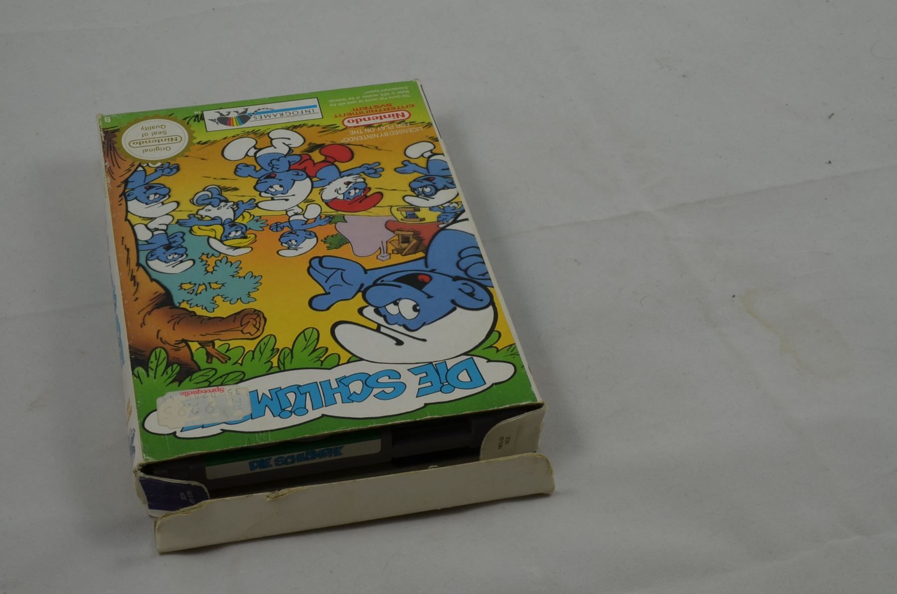 Giochi: Die Schlümpfe NES Spiel CB – Usato da Buchs AG venduto da SellAndBuyX 2