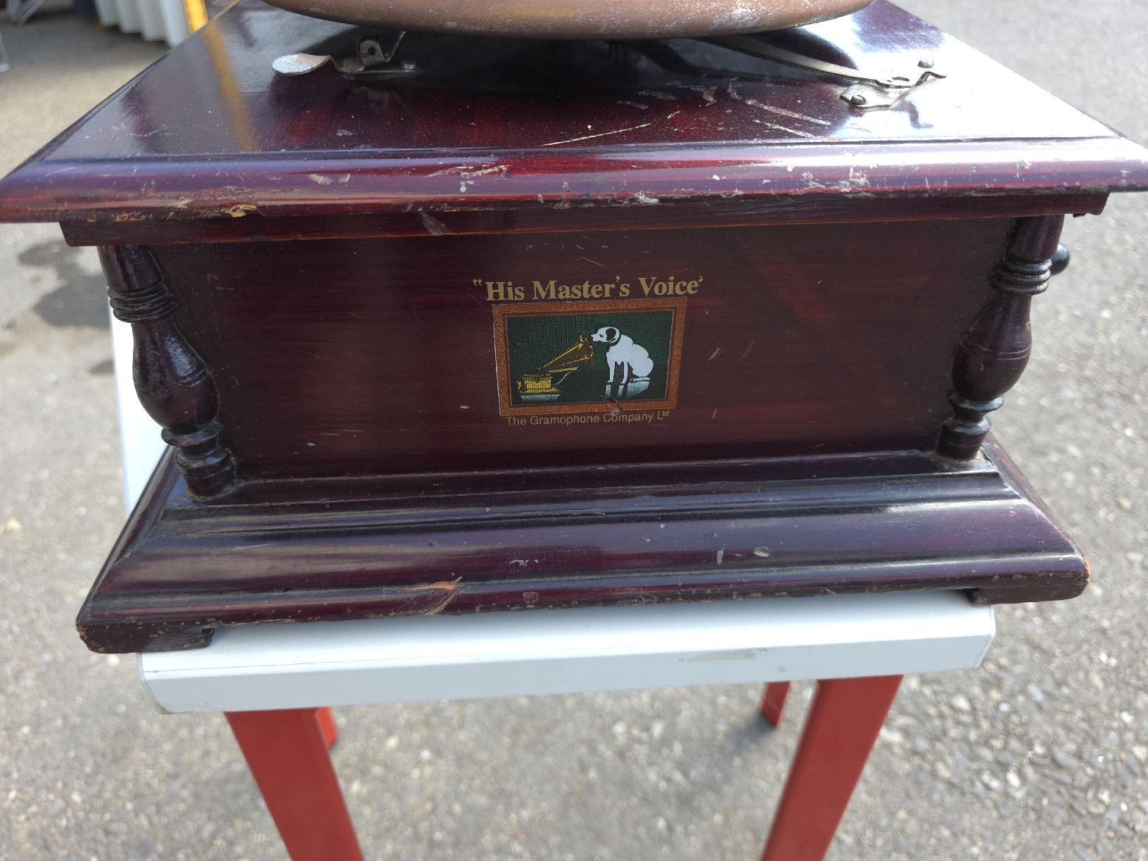 Plattenspieler: antikes Grammophon – Gebraucht aus Baar von alf_682d 1