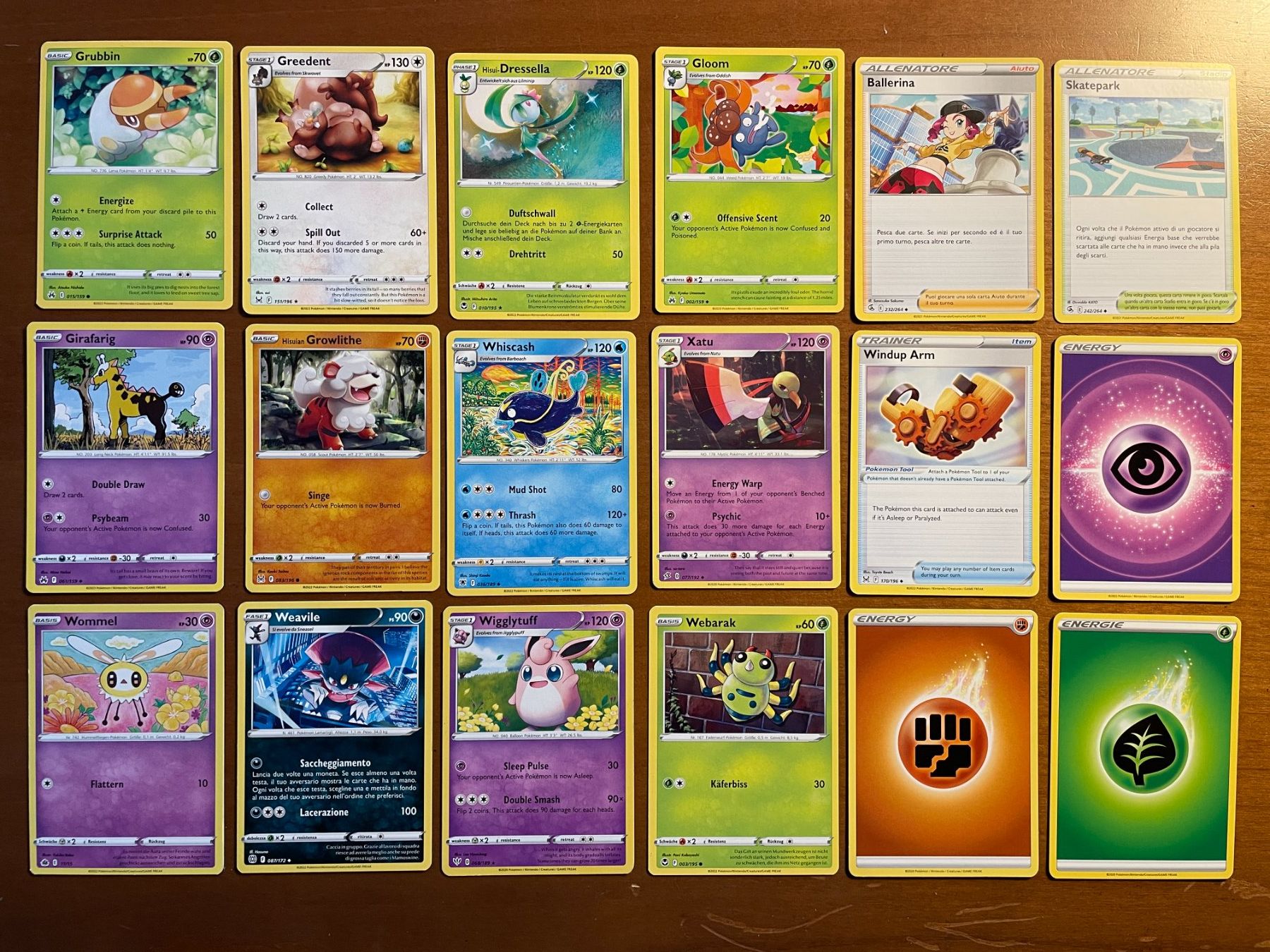 Pokémon Carte collezionabili: Pokemon Karten Set (Versand gratis) – Nuovo (secondo la descrizione) da Chur venduto da Angerson