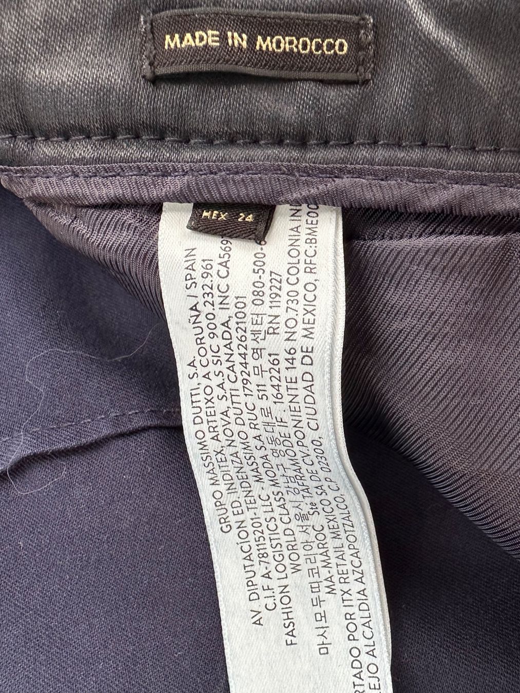 Massimo Dutti Pantaloni: Beschichtete Stoffhose MASSIMO DUTTI, 34 – Usato da Lachen SZ venduto da zabalina 5
