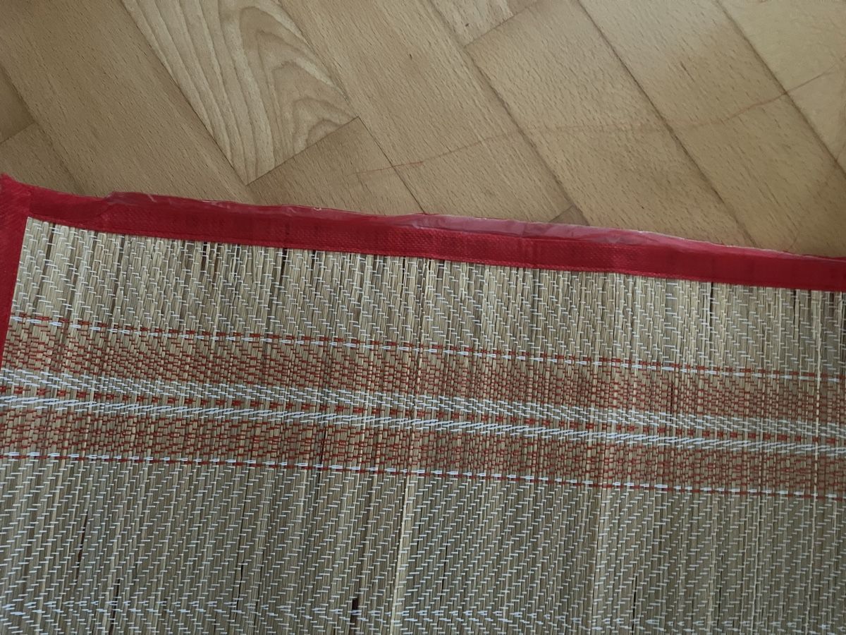 Bodenmatten: Matte aus gewebten Stroh/ Gras 2 Stk – Gebraucht aus Uetikon am See von erz13 2