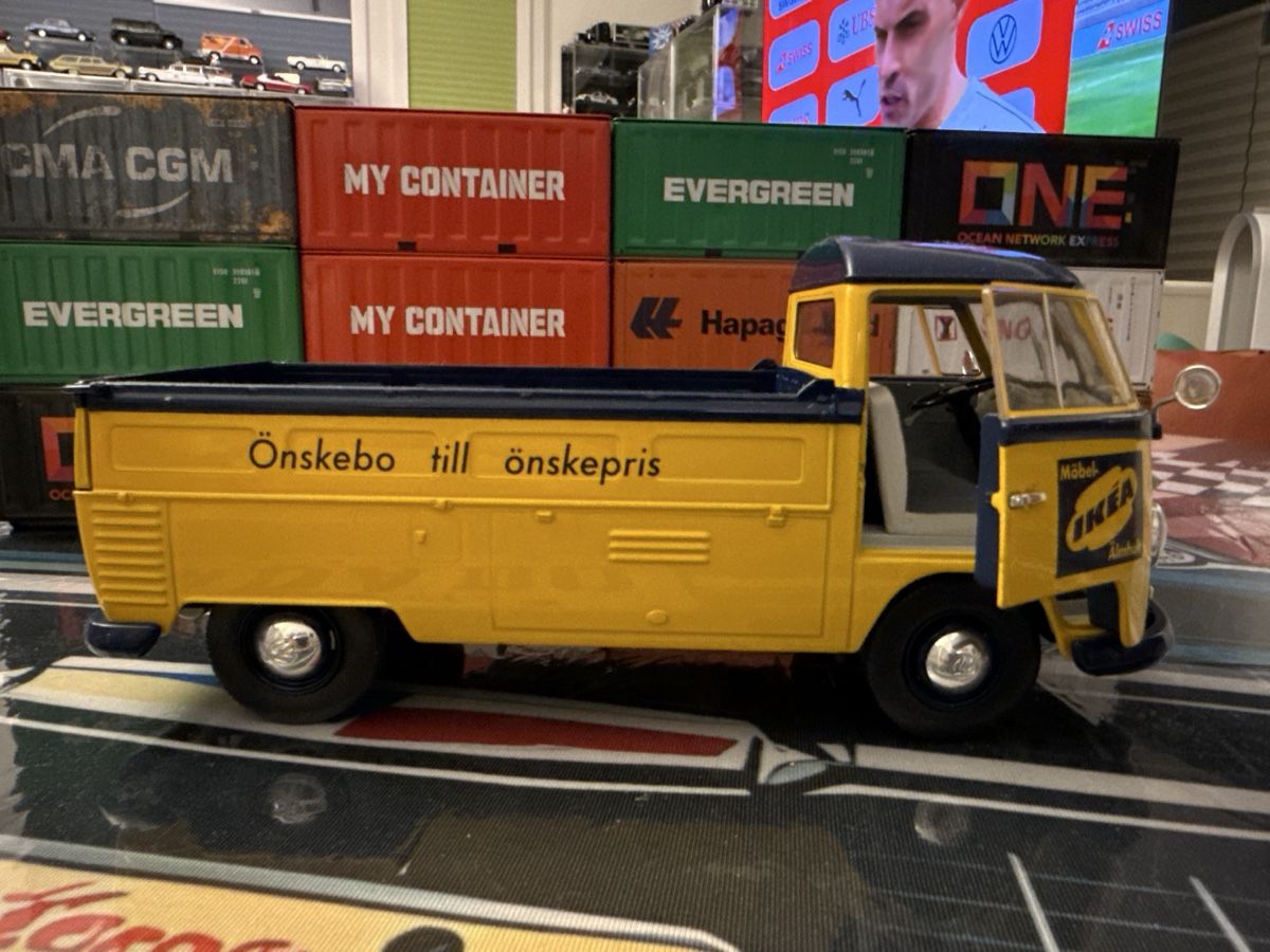 Volkswagen Modellini d'auto: IKEA VW Bulli Pick-up T1 – Nuovo (secondo la descrizione) da Basel venduto da Zomeg