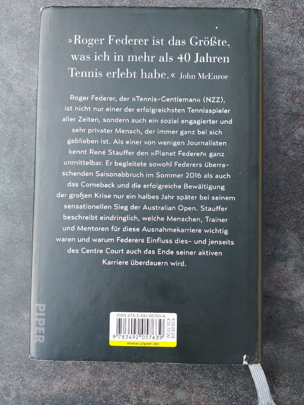 Libri: Roger Federer - Die Biografie von René Stauffer – Usato da Brunnen venduto da Livianda 1