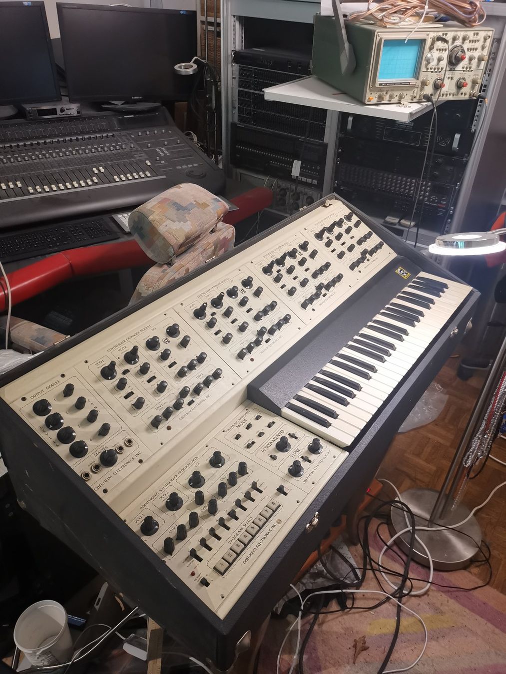 Oberheim Electronics Strumenti musicali: Oberheim 4 Voice – Difettoso da Schaffhausen venduto da Ws5 2