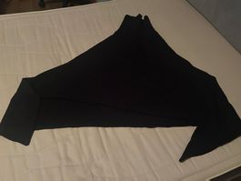Scialle a triangolo nero