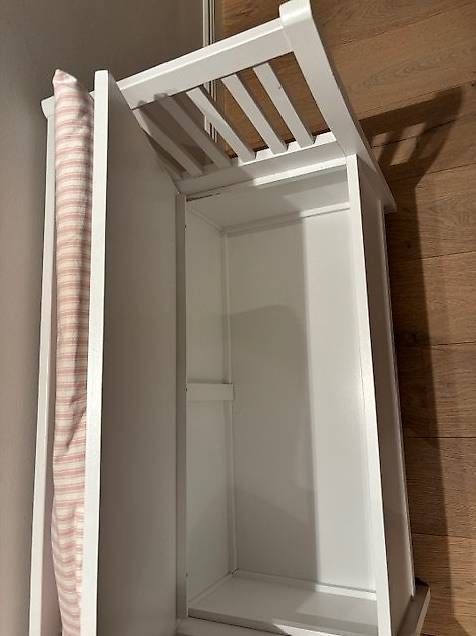 Oliver Furniture Bänke: Oliver furniture Kinder-Truhe/Sitzbank – Gebraucht aus Buonas von sim_25k9 1