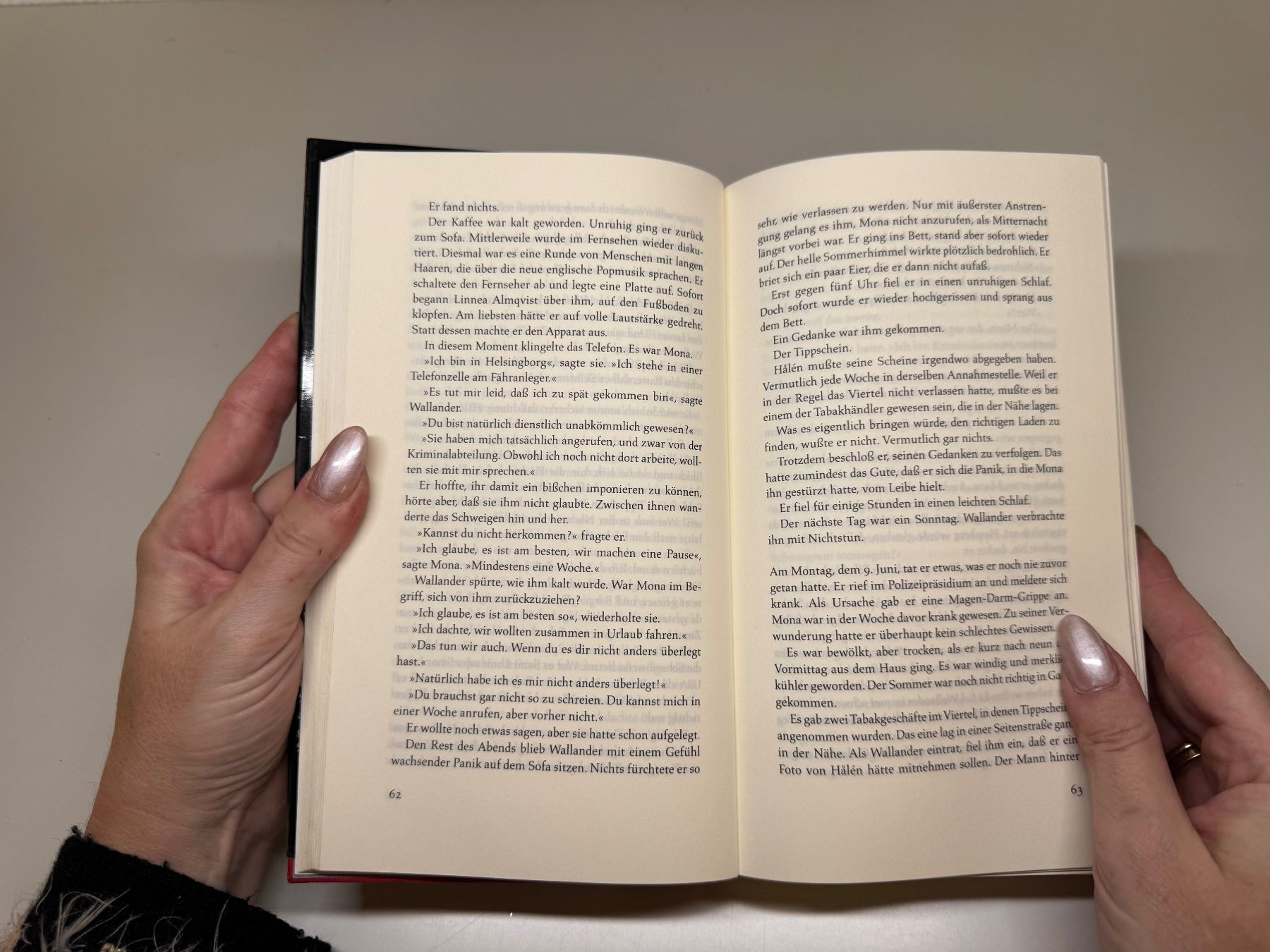 Libri: ROMAN: Henning Mankell, Wallanders erster Fall – Usato da Grosswangen venduto da Deutsche_Romane 4