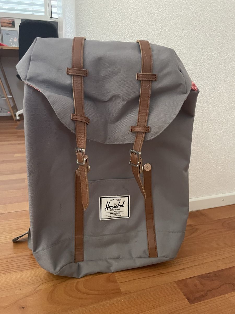 Herschel Rucksäcke: Herschel Rucksack – Gebraucht aus Sempach Station von mal_pm8y