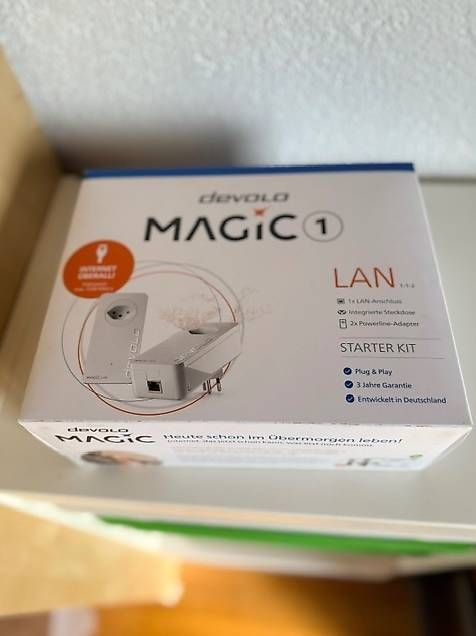 Rennbahnen: Kit transmission internet par circuit électrique Magic 1 – Gebraucht aus Carouge GE von svenjirgal