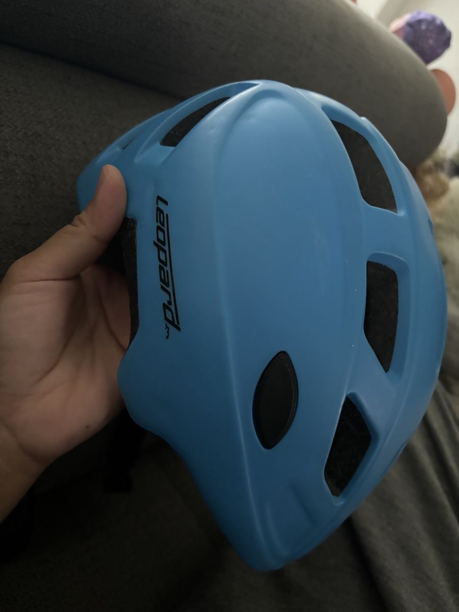 Caschi: Helm – Usato da volketswil venduto da Sisi521 1