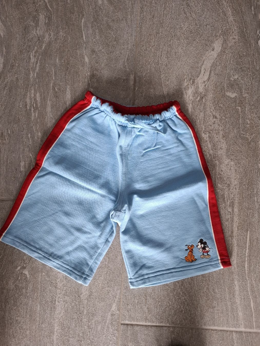 Lotti di vestiti: Herziges Set mit Kaputzenpulli und 2 Hosen, neu, 116, Mickey – Nuovo (secondo la descrizione) da Hurden venduto da Quadrille76 4