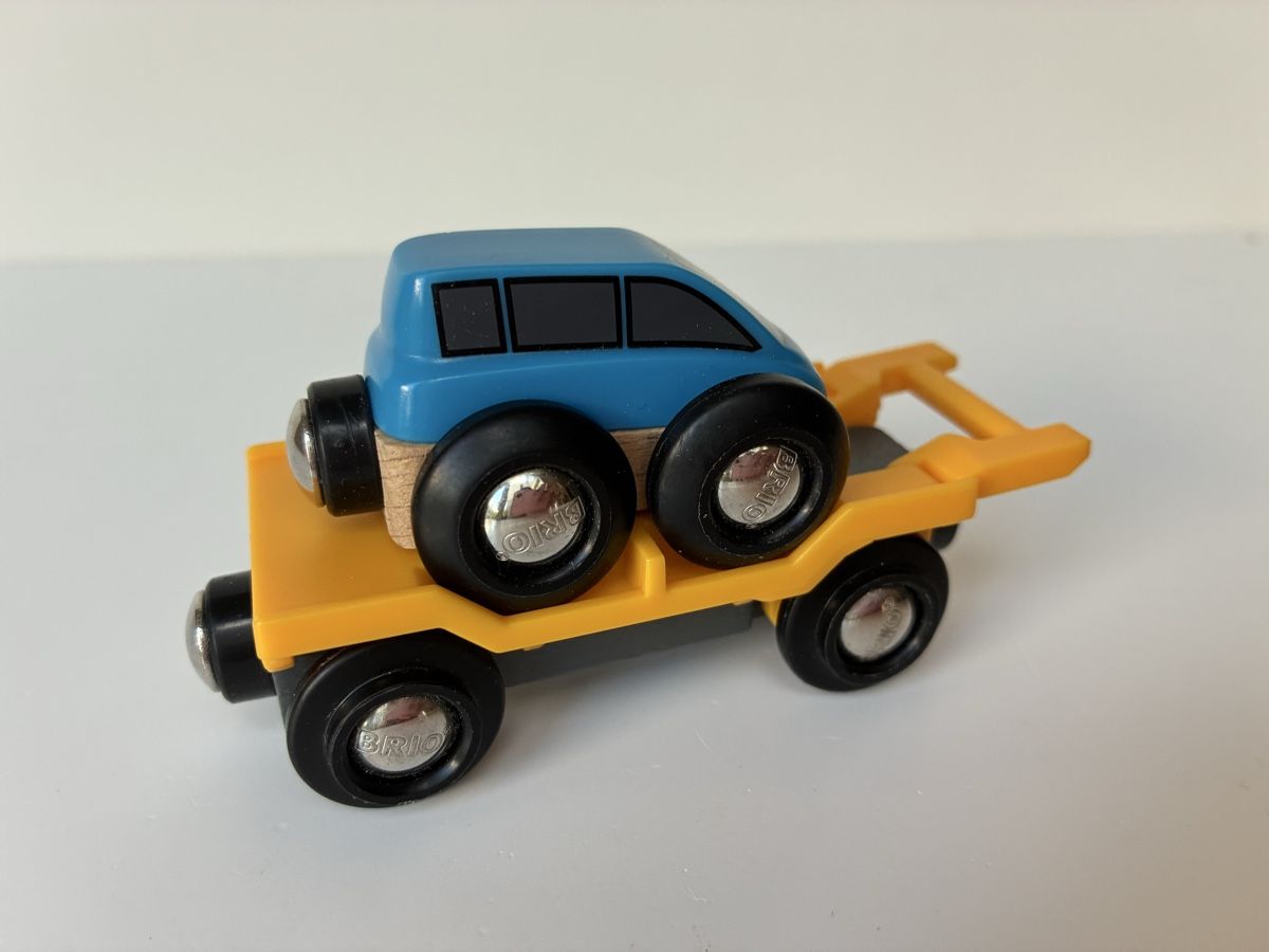 Brio Giocattoli: Brio 33577 Car transporter with ramp – Usato da Lucens venduto da metaD 1