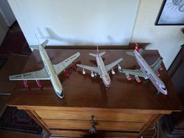 3 Flugzeugmodelle Swissair 747 Pan Am gebrauchter Zustand