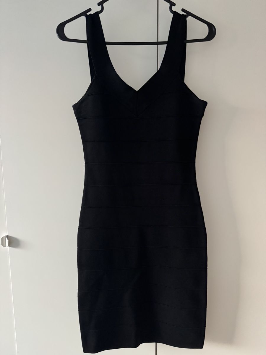 Kleider: Guess by Marciano black dress  – Neu (gemäss Beschreibung) aus Morges von melz_28