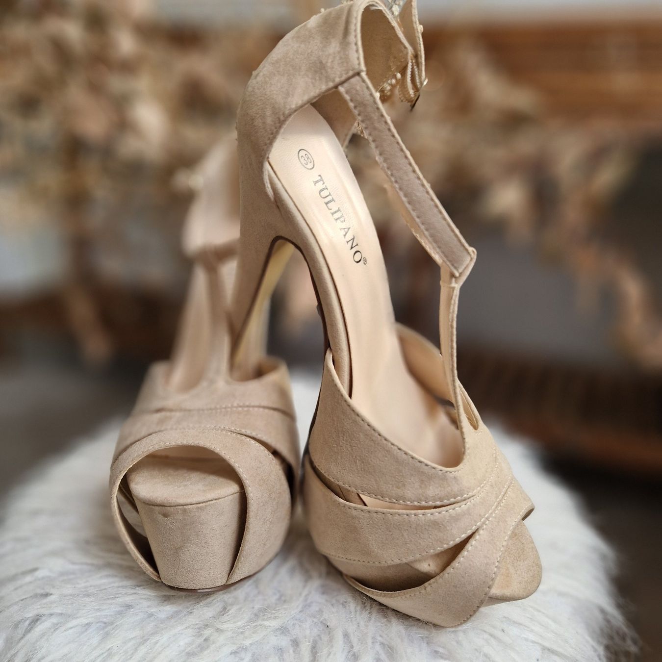 Scarpe da donna: High Heels beige Tulipano 38 – Usato da Nendeln venduto da Zopfie_ 1