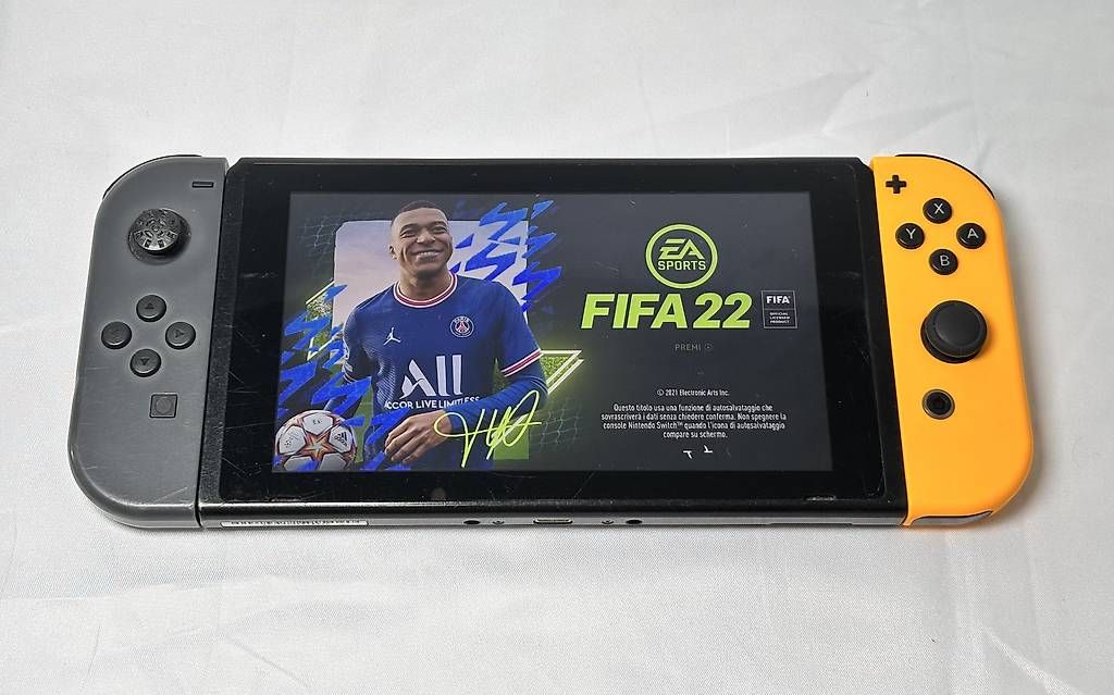Nintendo Consoles: Nintendo Switch Console | Accessori + Gioco – D'occasion à Gordola par kar_gy5g 5