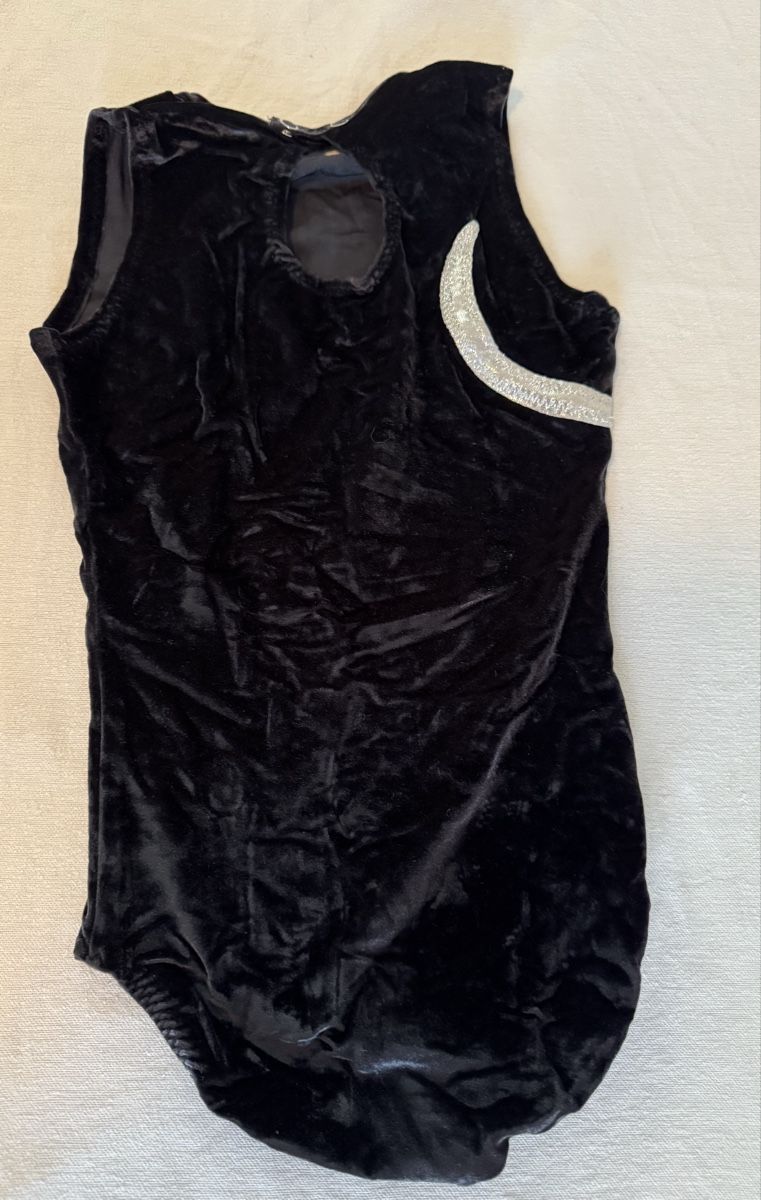 Survêtements: Kurzarm Turndress Mädchen – D'occasion à Schöftland par bar_72rc 1
