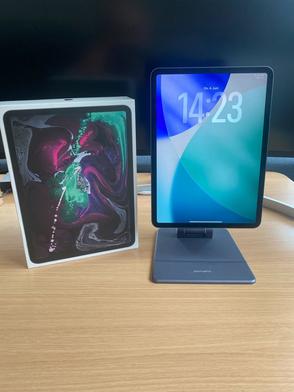 Tablet PC: iPad Pro 11 256gb 2018 mit Ständer – Usato da Arbon venduto da akaEOZ 1