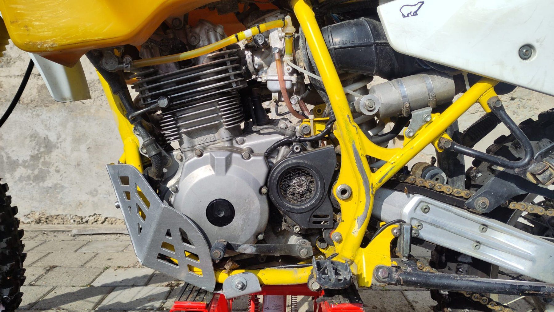 Suzuki Enduro: DR 350 S – Usato da Uster venduto da Nils_1066 4