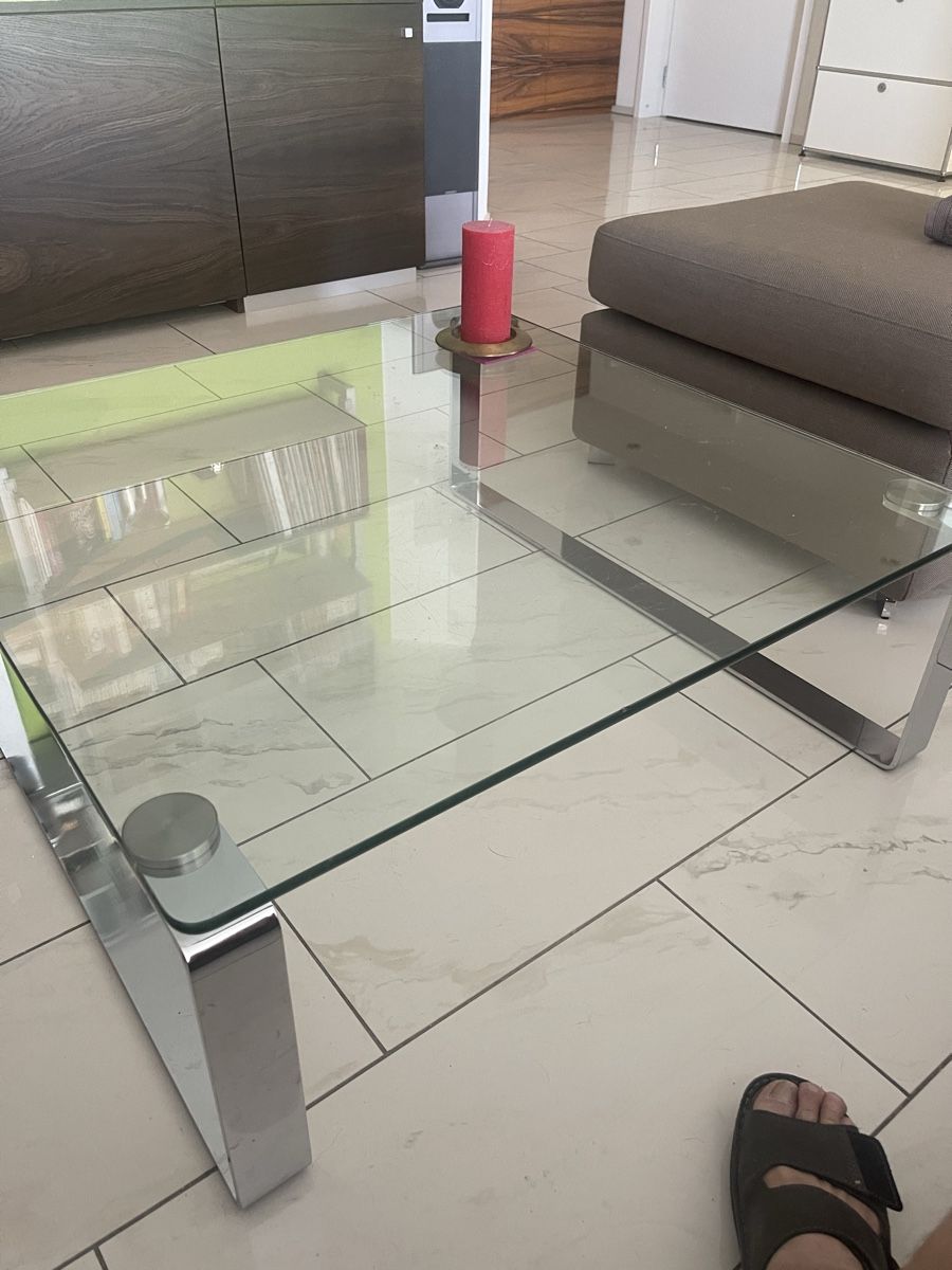 Tische: Glas und Chrom Couchtisch – Gebraucht aus Siebnen von SAP6759 1
