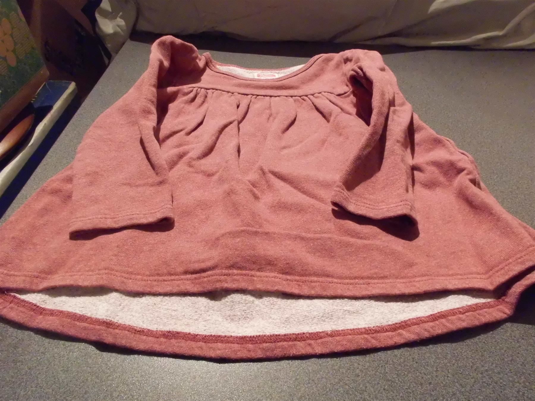 Pullover & Sweatshirts: Pullover/Röckli Gröss 104, Berg Flocke – Gebraucht aus Zürich von abraxas1291