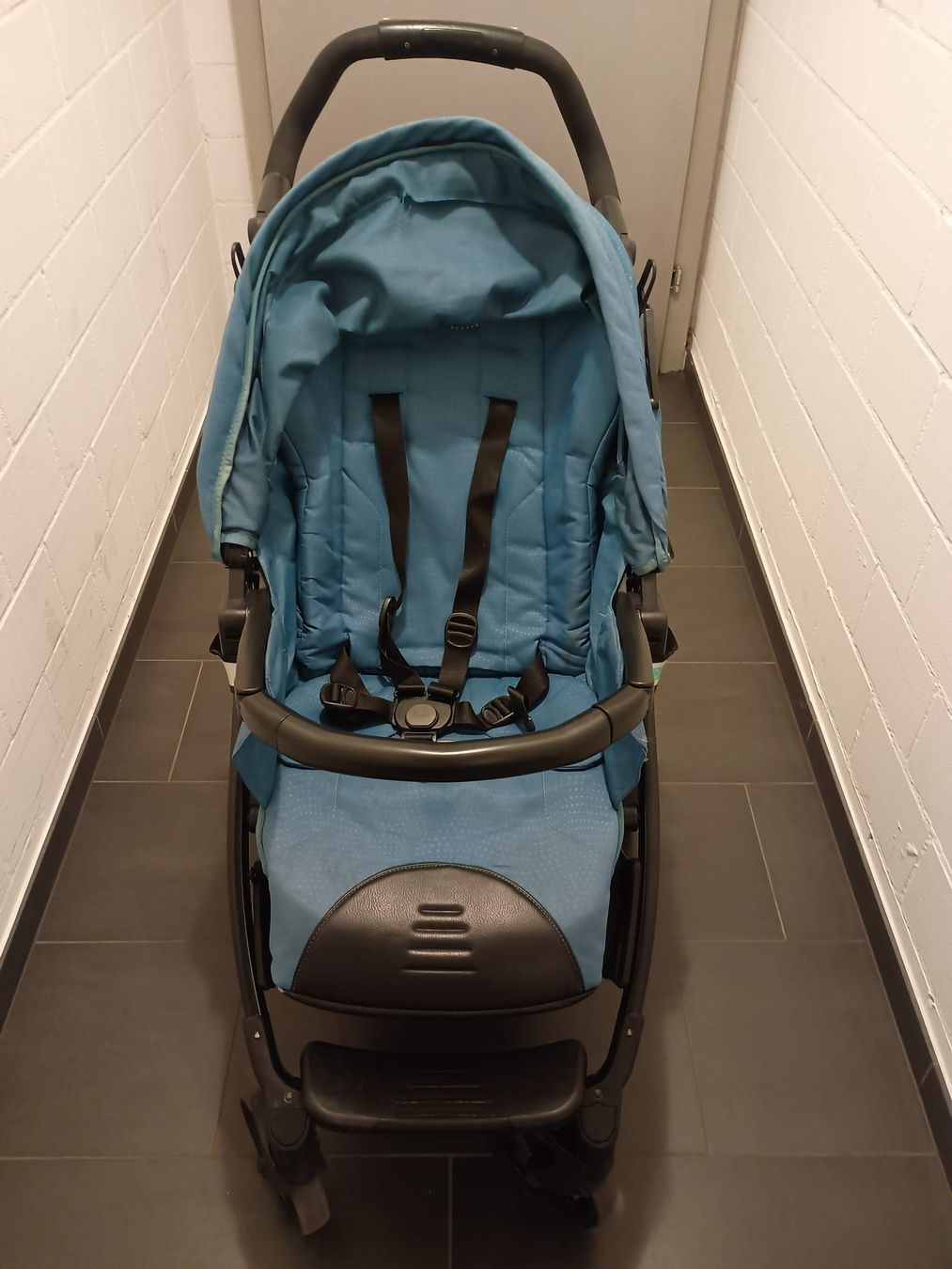 Peg Perego Carrozzine: Peg-Pèrégo Book Kinderwagen türkis – Usato da Horn venduto da Smirnov2 2