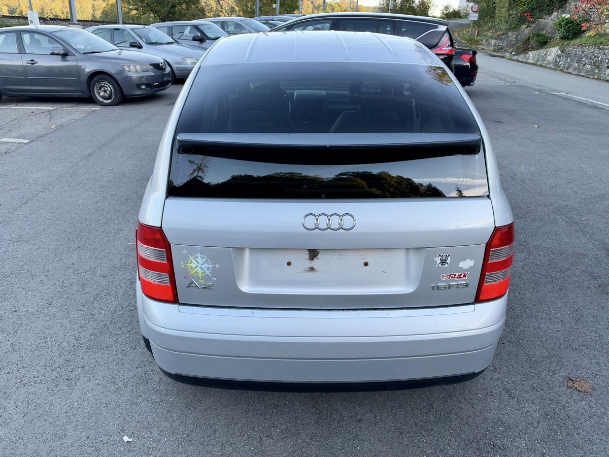 Audi Automobili: Audi A2  1.6 Benzin (mit mfk) – Usato da Hinterkappelen venduto da meh_qf55 4