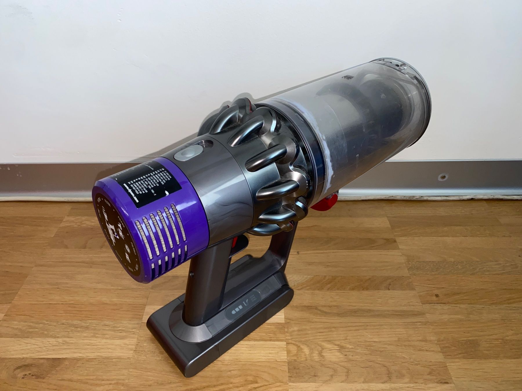 Dyson Aspirapolveri & Accessori: Dyson Staubsauger – Difettoso da Rotkreuz venduto da mia_dc2r 3
